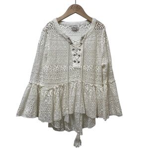 Paper Crane Bell Sleeve Lace Top Size Small